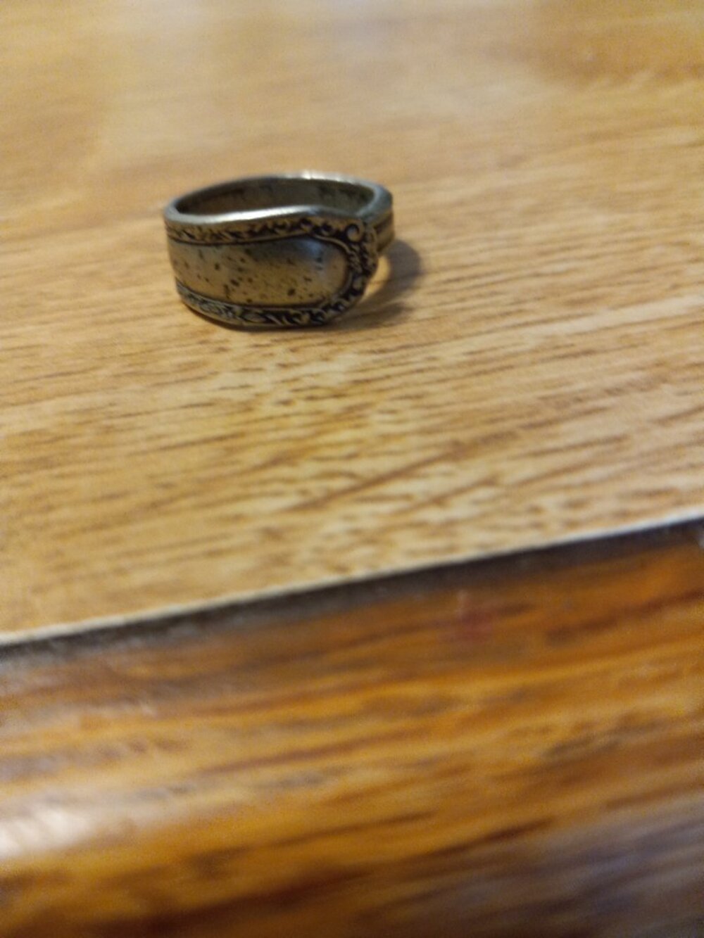 VINTAGE SIGN " LVER CO" SILVER CARVED DECORATED SPOON RING